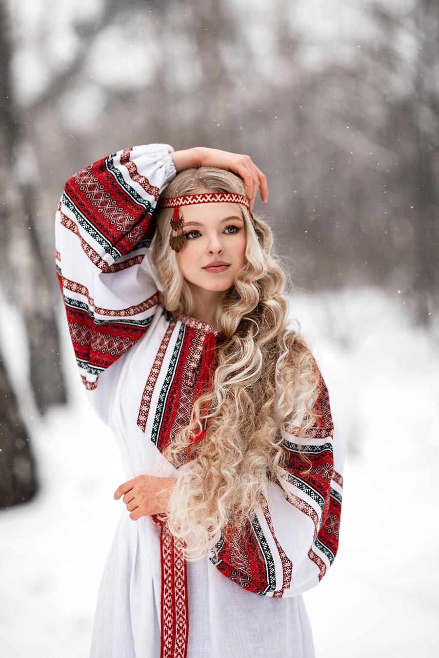 Slavic girls in Serang