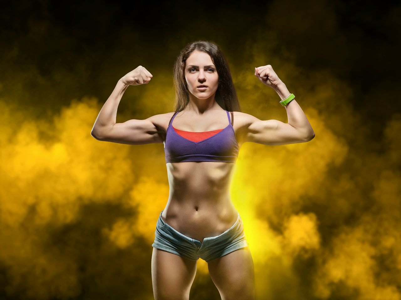 Athletic girls in Serang